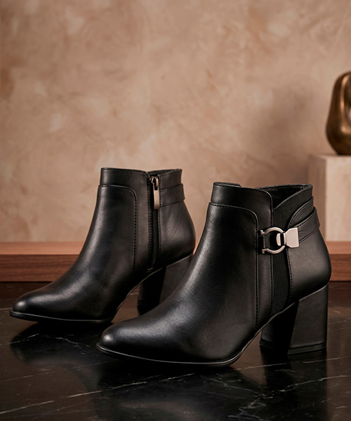 Botines Tania color negro para mujer